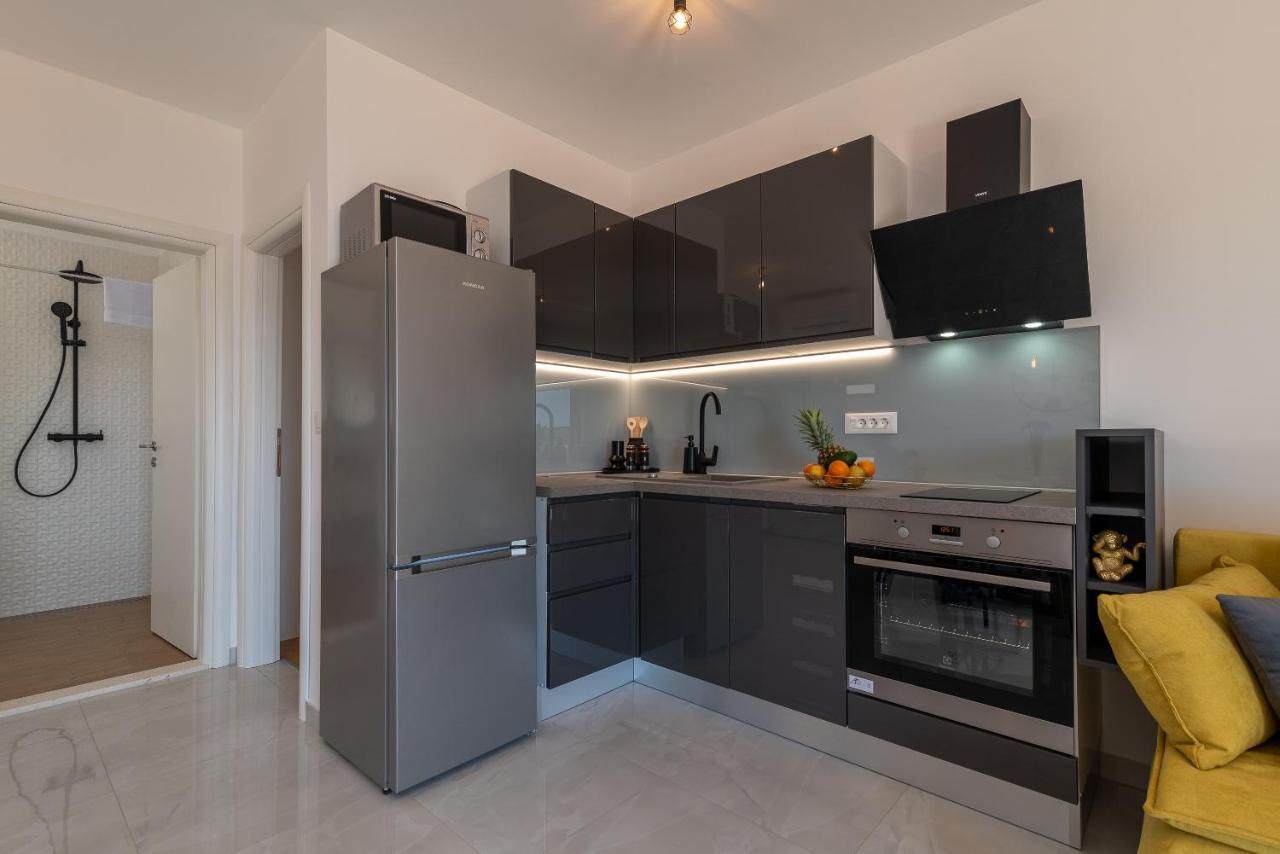 Infinity Residence Trogir Buitenkant foto