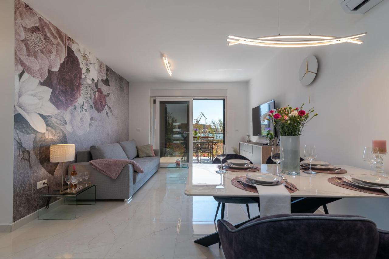 Infinity Residence Trogir Buitenkant foto