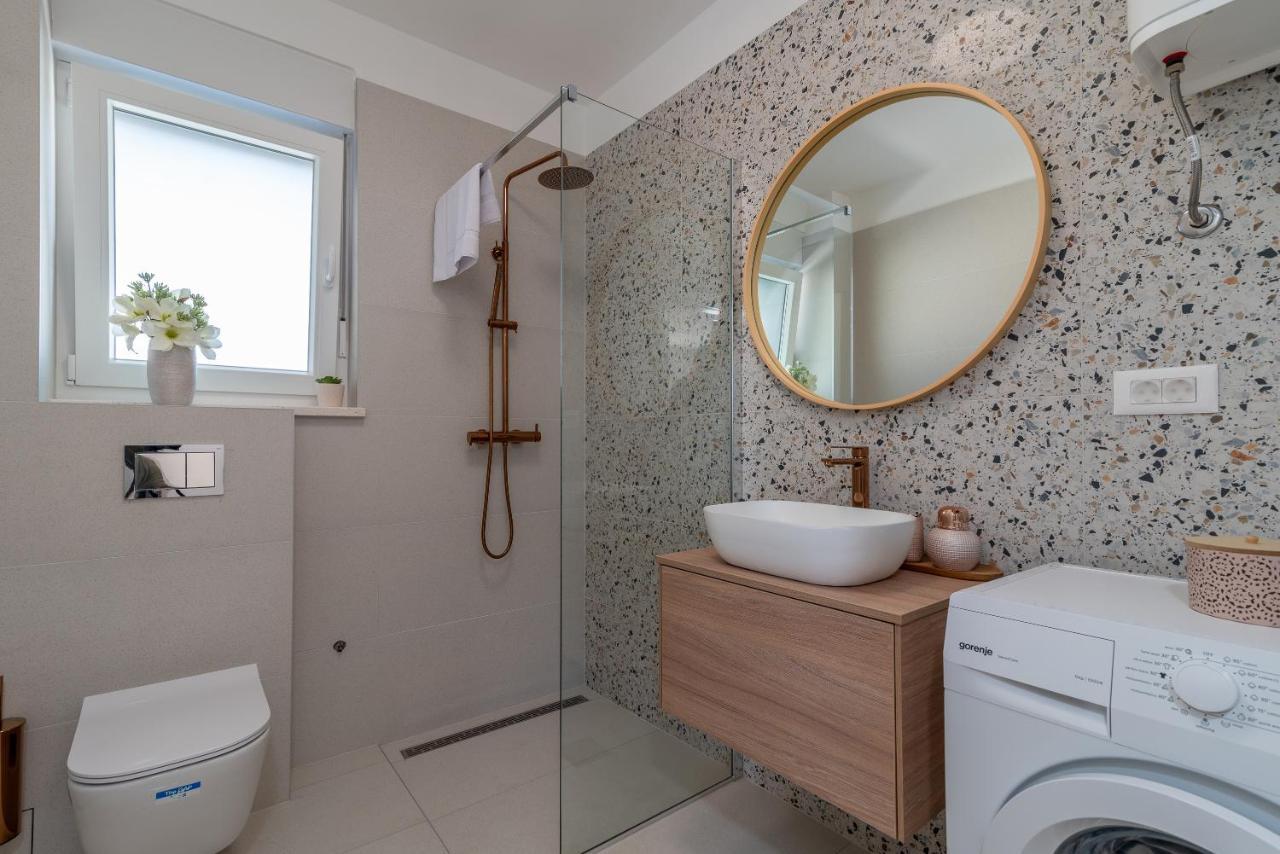 Infinity Residence Trogir Buitenkant foto