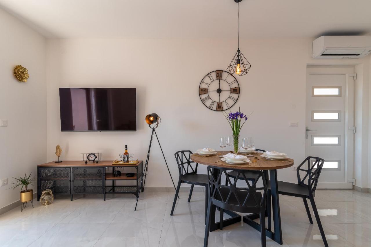 Infinity Residence Trogir Buitenkant foto